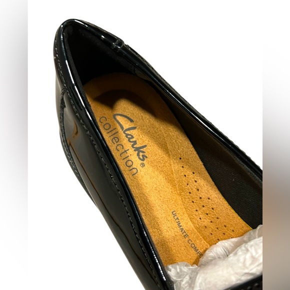 🖤NWT! CLARKS! TIKTOK TRENDING! BLACK PATENT LOAFERS! “WESTLYNN AYLA” 🖤 - Picture 15 of 16